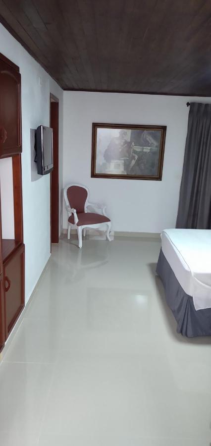 Hotel Suite Santa Rosa ซานตาโรซา เดกาบัล ภายนอก รูปภาพ