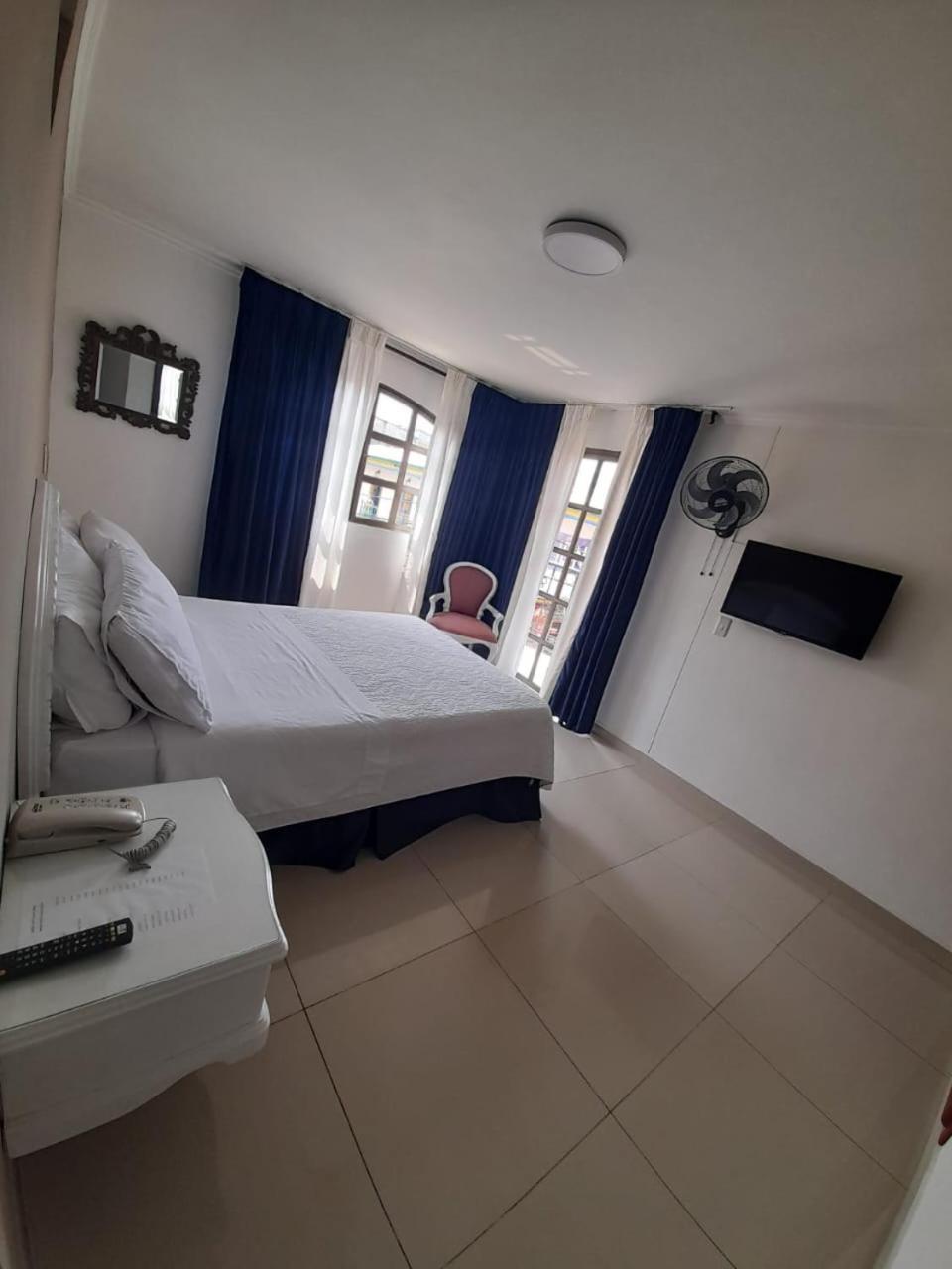 Hotel Suite Santa Rosa ซานตาโรซา เดกาบัล ภายนอก รูปภาพ