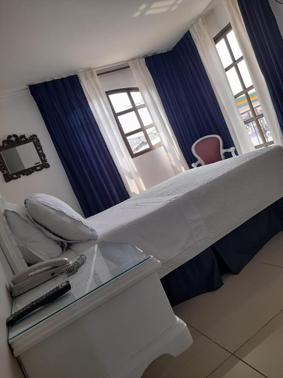 Hotel Suite Santa Rosa ซานตาโรซา เดกาบัล ภายนอก รูปภาพ